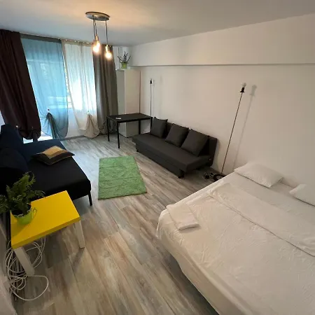 36 Apartment *